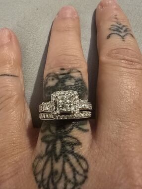 Zales White Gold Princess Cut Halo Diamond Accent Bridal Ring Set